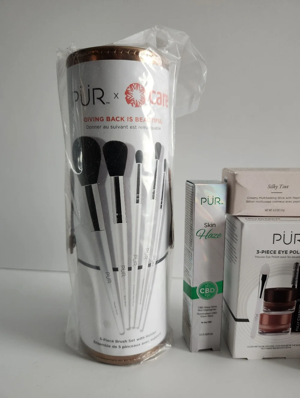 PÜR Skincare, Eyeshadow & Brush Set - 7 Piece Bundle